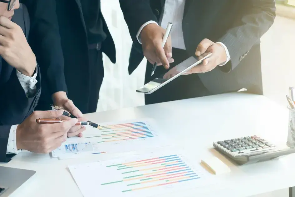 Estratégias Financeiras Vencedoras: Integrando a Terceirização ao seu Negócio